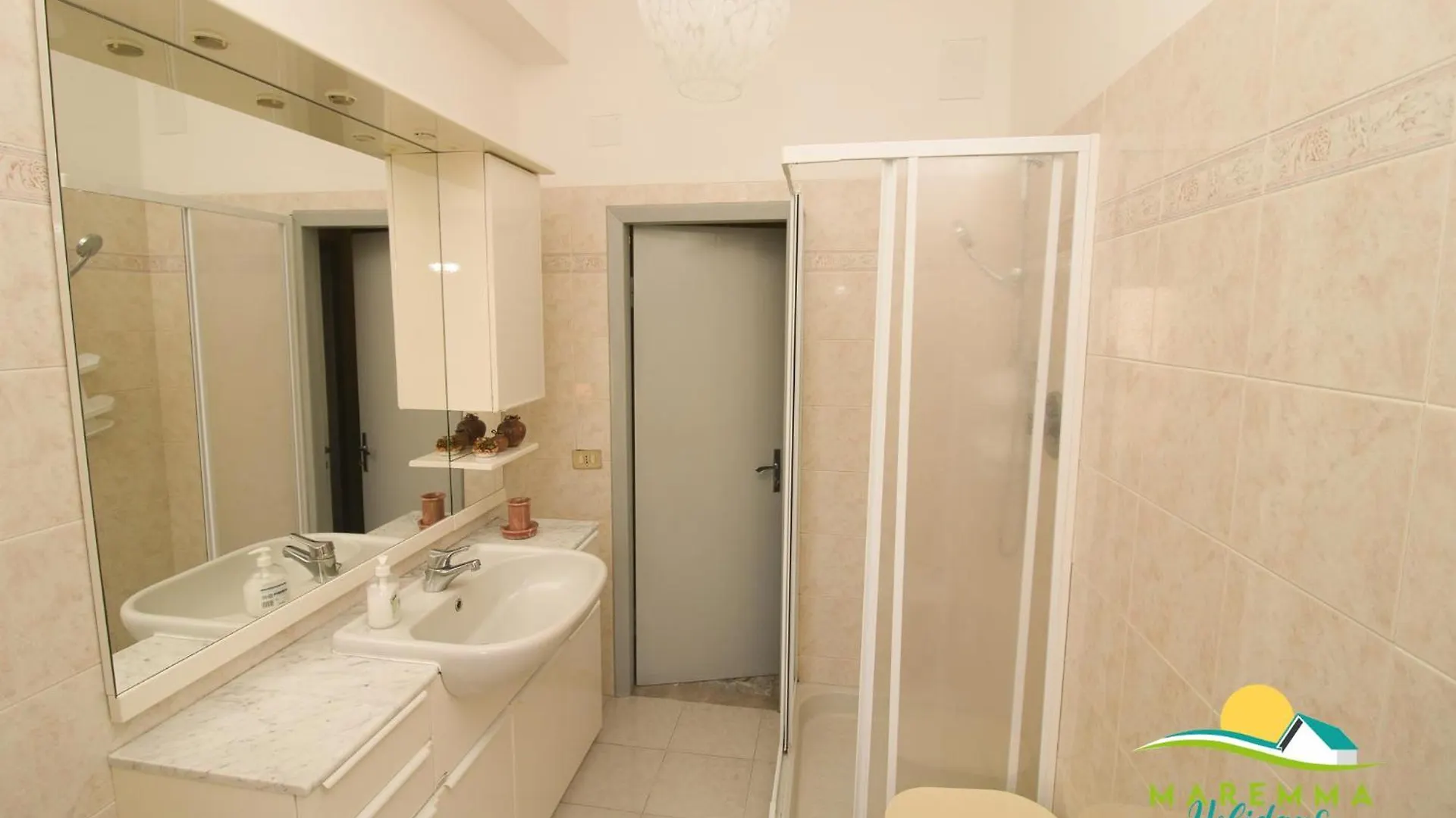 Cimarosa 5 Apartment Follonica Italy